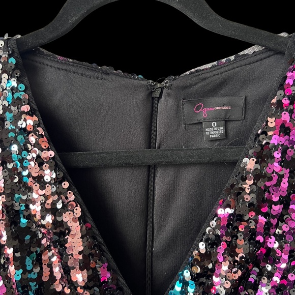 👗 NWT Midi DRESS | AQUA Sequin Faux Wrap COCKTAIL | Size XS & S | $60 +70%off!) - Picture 3 of 8